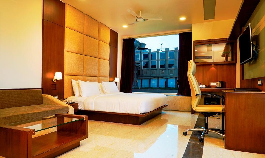Hotel Vijan Mahal Jabalpur Exteriér fotografie